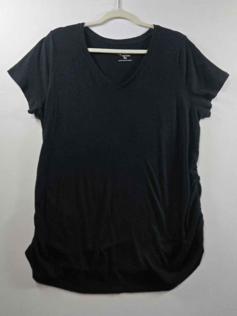 Isabel by Ingrid & Isabel Maternity Tee XL Black V-Neck Ruched Side Top